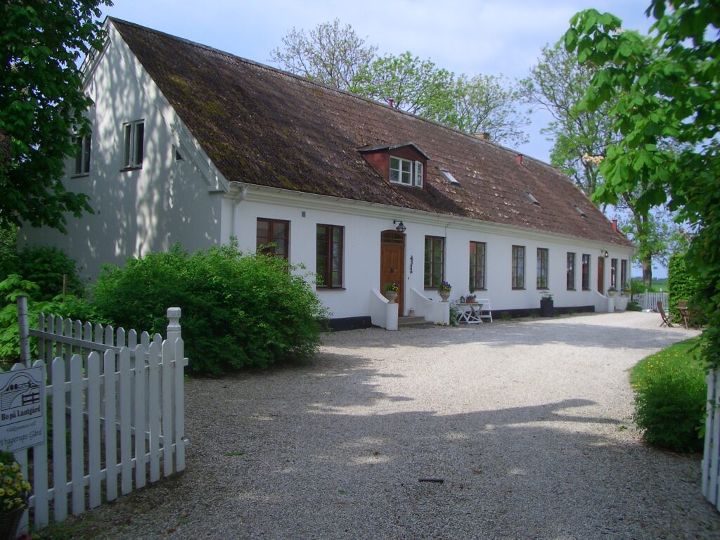 Vragerup rural accommodation near city center 