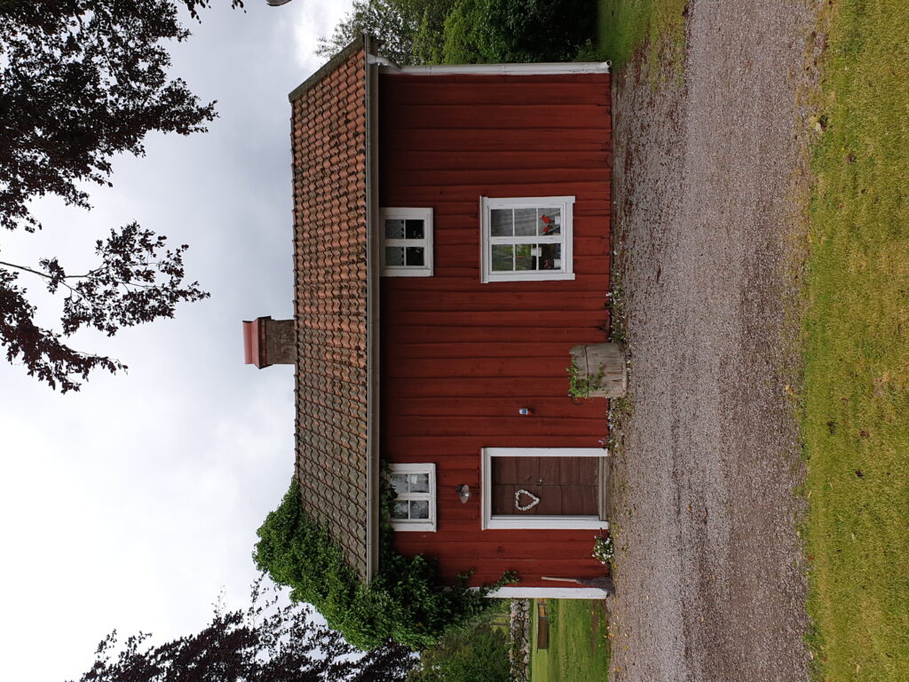 MellbyBoda Farmstay: Lakeside Retreat in Boda