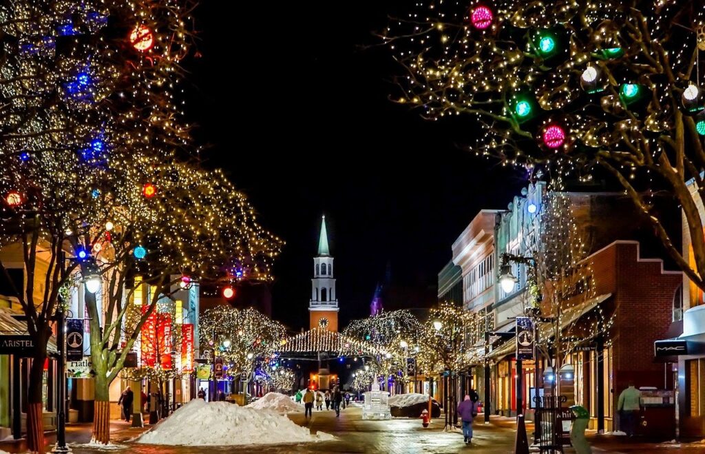 christmas market town lights shopping dark night
