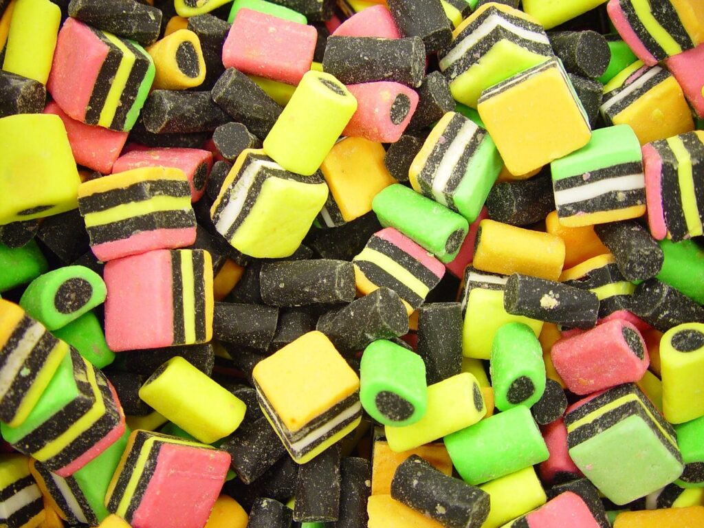 licorice candy salty bitter sour black