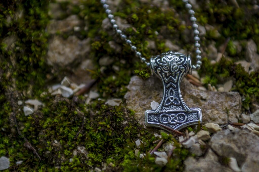 viking thor hammer necklace jewelry silver