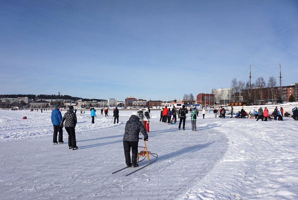 frozen lake lulea luleå skate ski sled winter cold