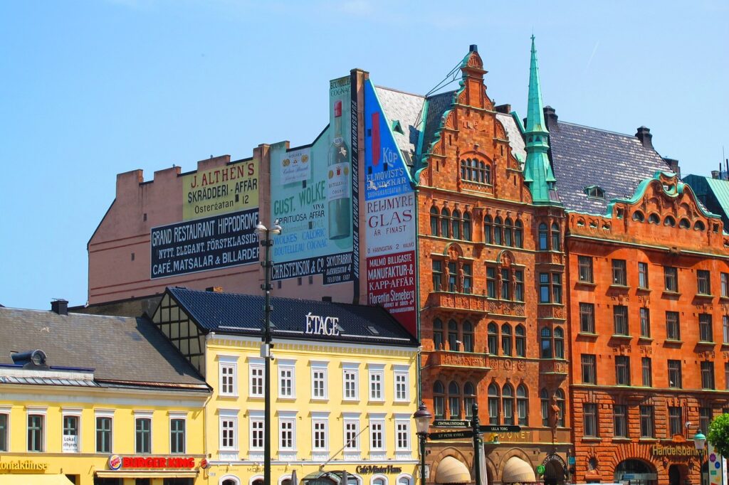 malmö city center buildings old art