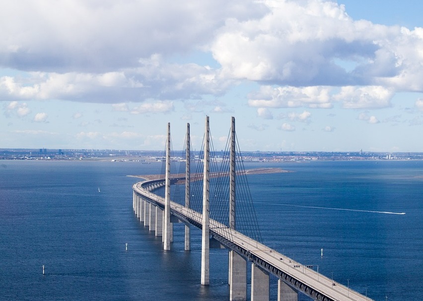 oresund bridge sweden denmark sea tunnel car trip