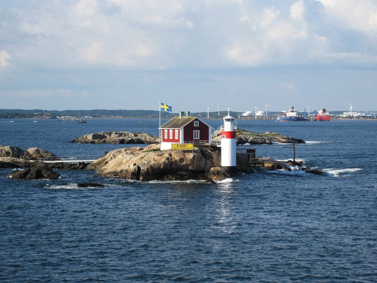 gothenburg archipelago west coast bohuslan lighthouse cabin cottage island 8 Must see attractions sweden