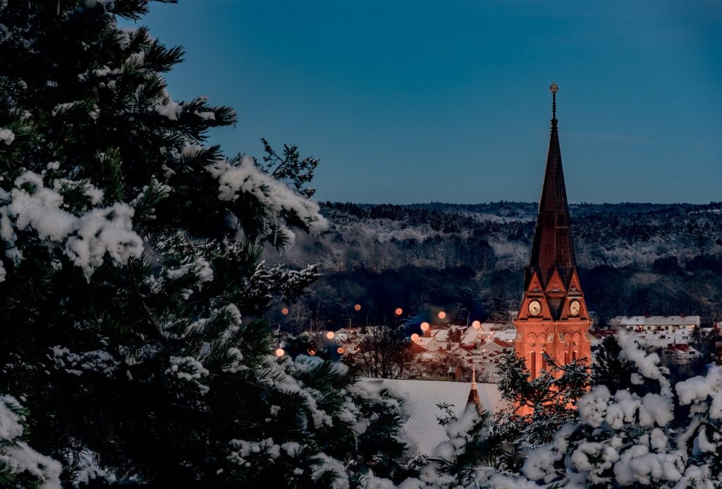 heritage church snow 